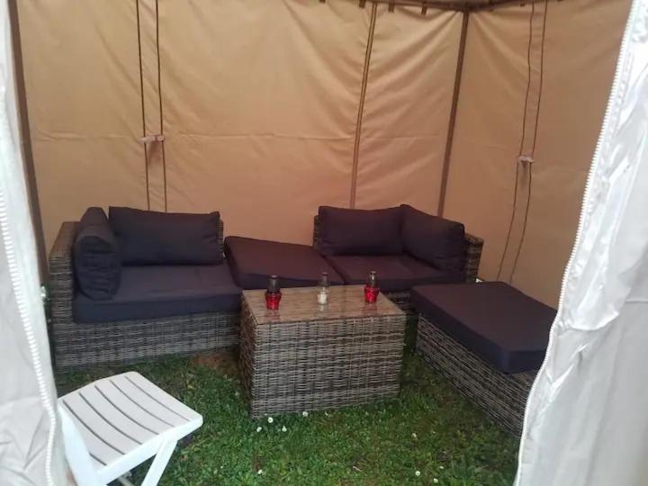 Normandy Cottage Gagny Екстер'єр фото