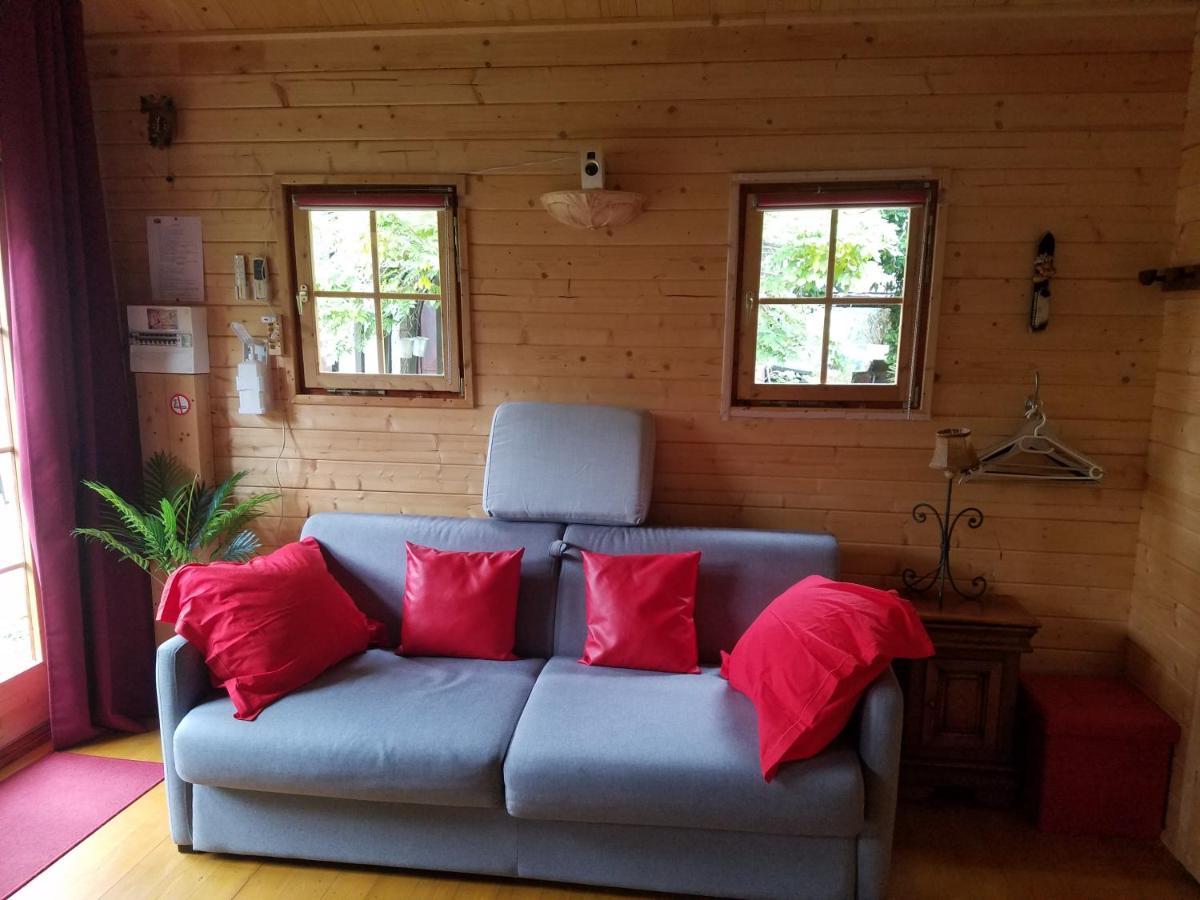 Normandy Cottage Gagny Екстер'єр фото