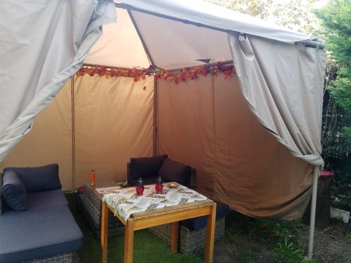 Normandy Cottage Gagny Екстер'єр фото